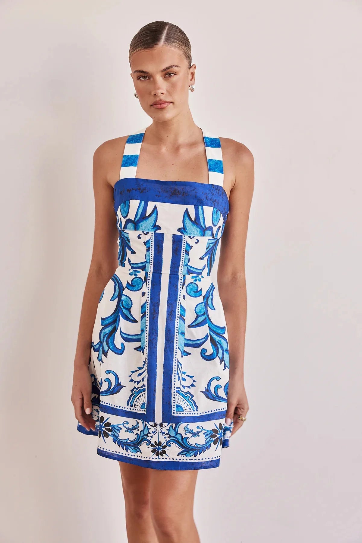 Mini Dress Off Shoulder — Spalle Scoperte Estivo