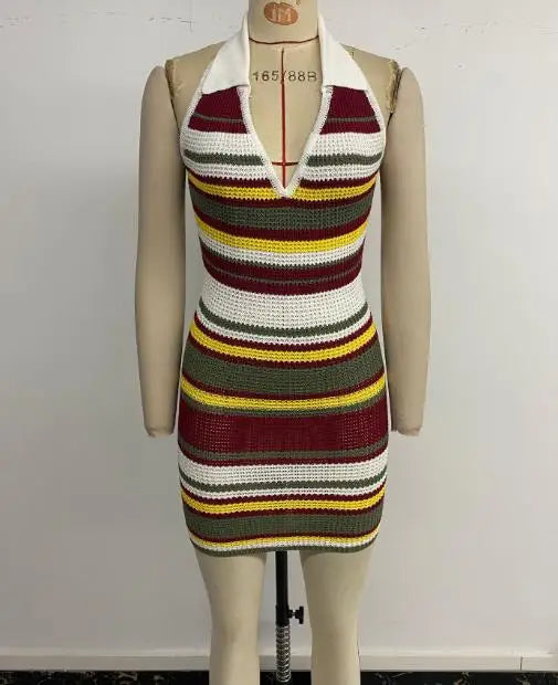 Mini Dress in Maglia Backless — Stile Retro Chic